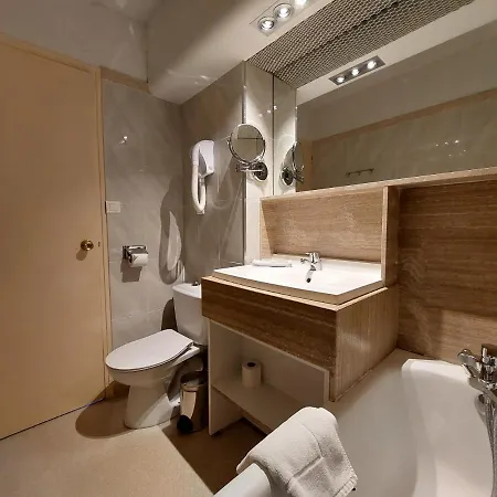 מלון Hotel-residence Le Lys קאוטרט