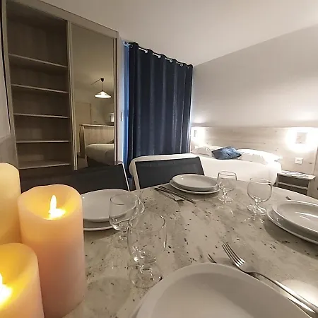מלון Hotel-residence Le Lys