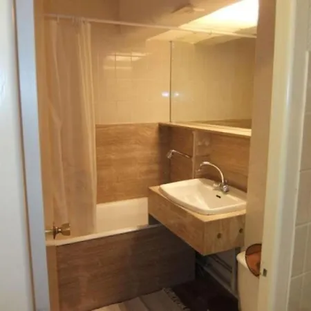 Hotel-residence Le Lys 3* קאוטרט